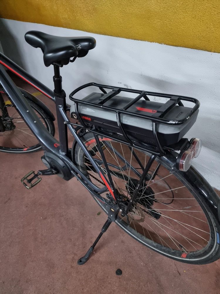 Bicicleta Elétrica Cube