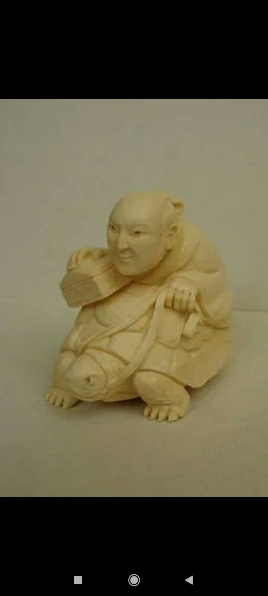 Нэцкэ, окимоно, скульптура из кости. Оригинальный подарок.