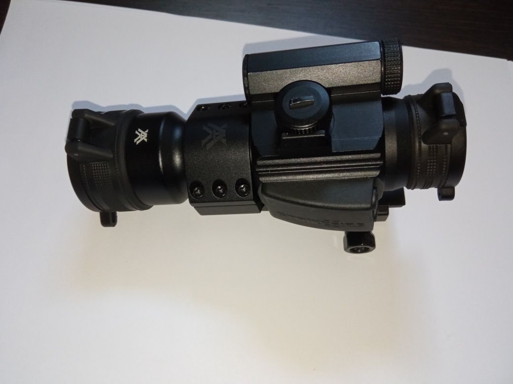 коліматор Приціл коліматорний Vortex StrikeFire II марка 4 MOA