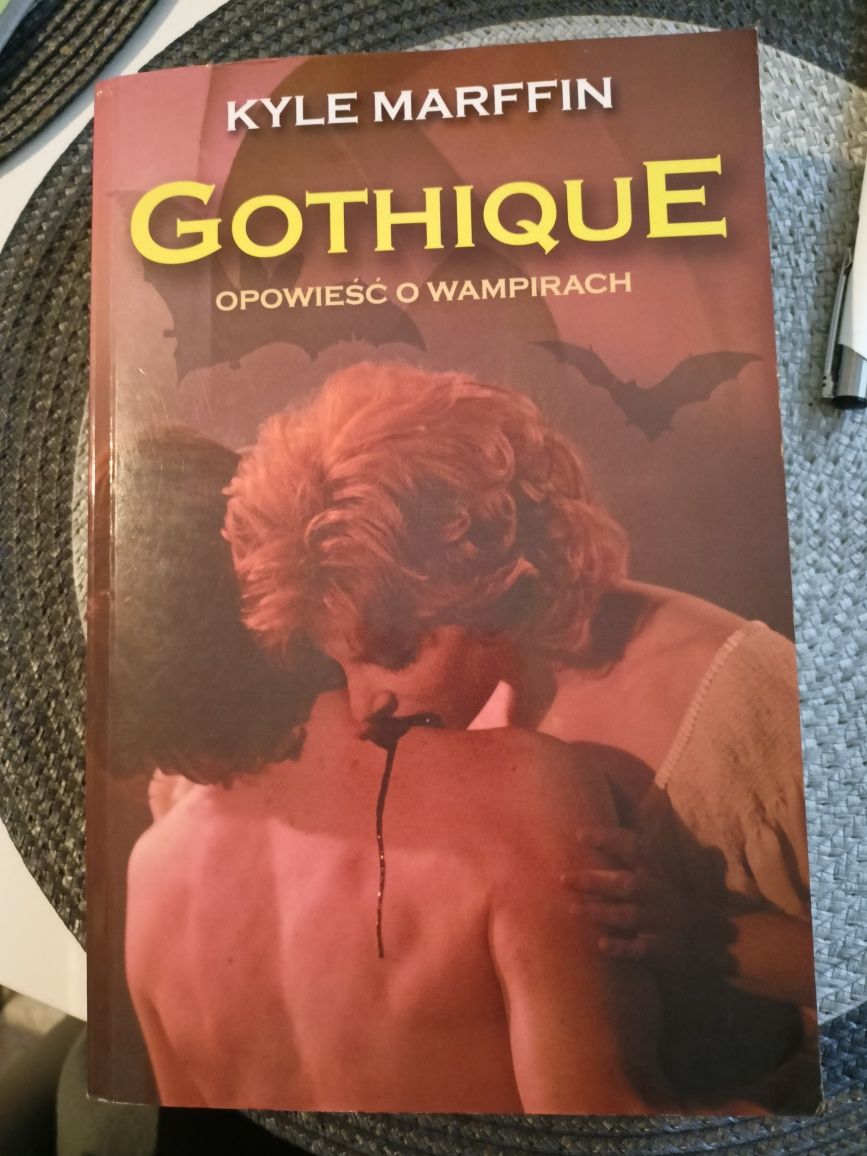 Książka Gothique , Opowieść o wampirach