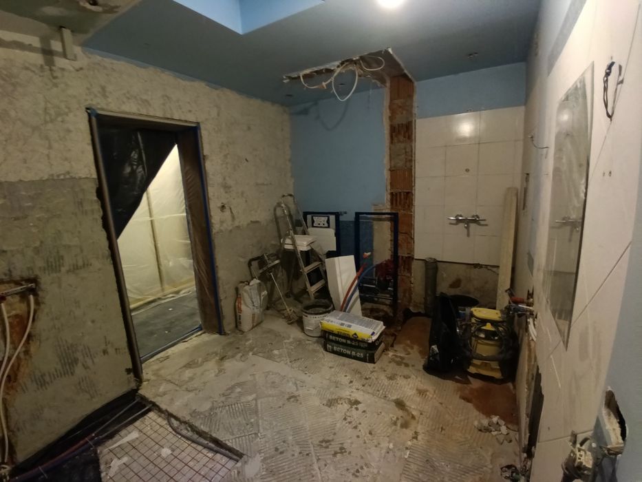 Remont ubikacji, łazienki, kuchni. Położenie płytek. Płytkarz.