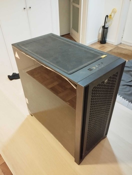 PC RX 6700XT, CPU Ryzen 5 5600X e 32 Gb de RAM em excelente estado