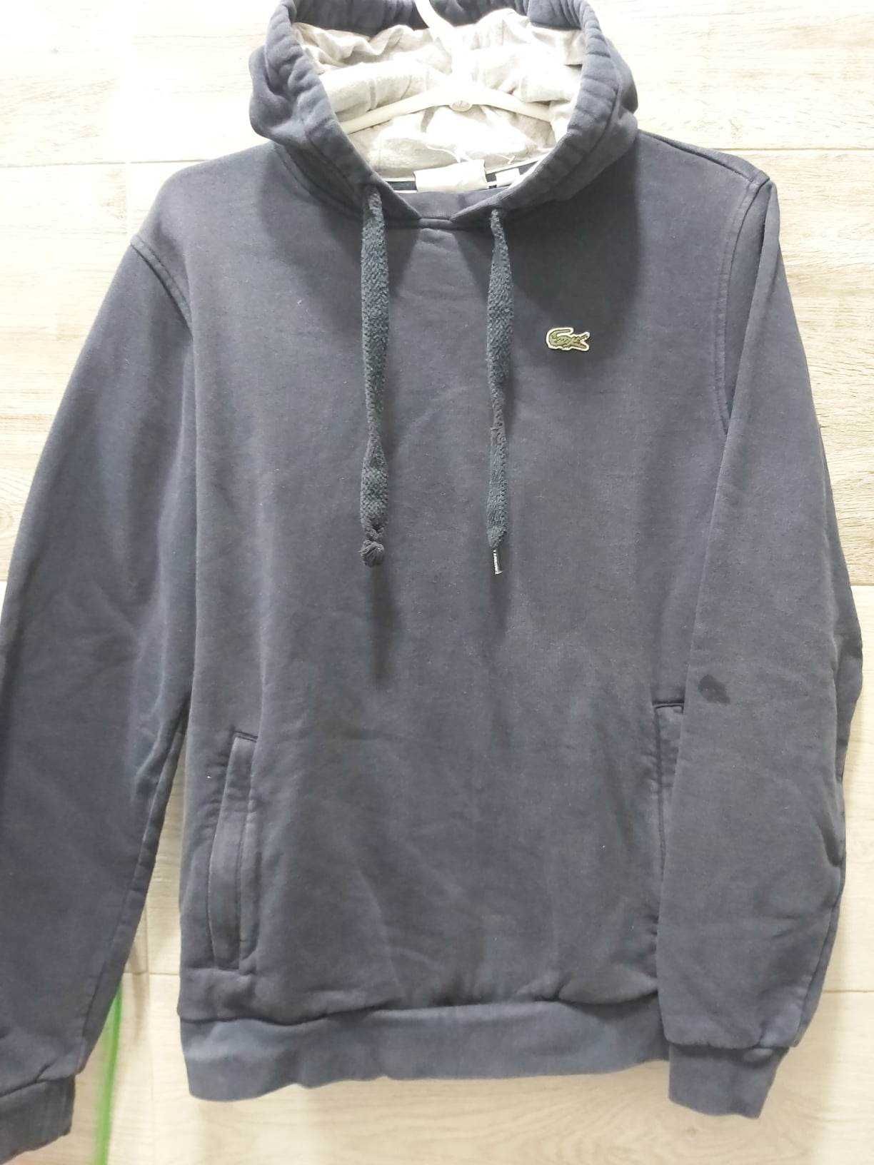 lacoste- sliczna bluza z kapturem  s