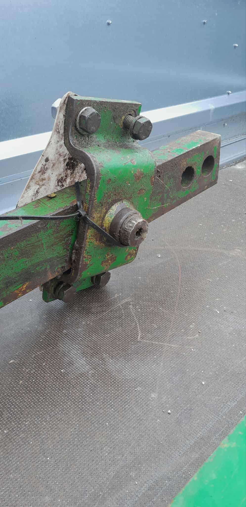 Zaczep John Deere Fendt Deutz-Fahr Automat Polowy Piton Fix Łącznik NH