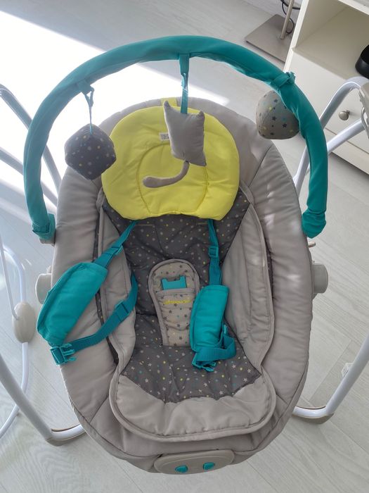 Baloiço com arco de jogos Babyswing VERTBAUDET   Como novo