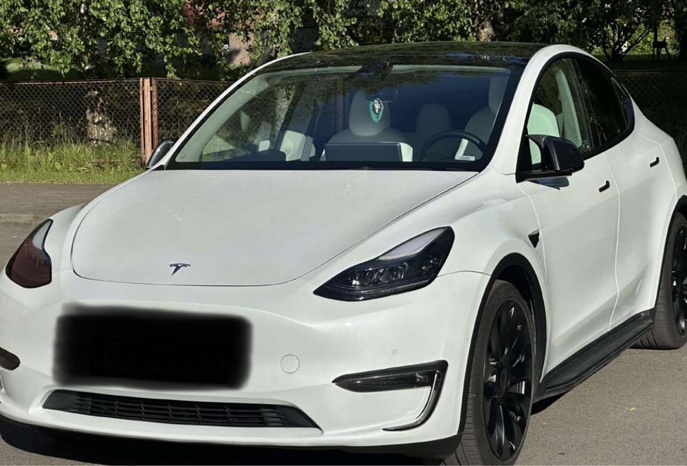 Tesla model Y long range dual motor 2022