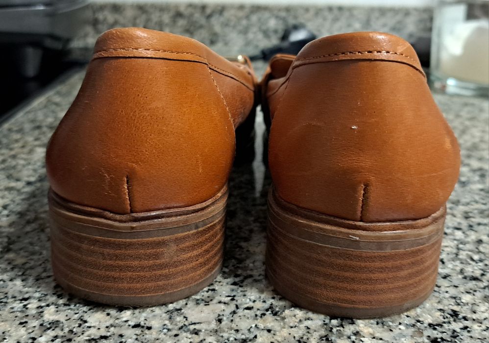 Sapatos Aldo em pele