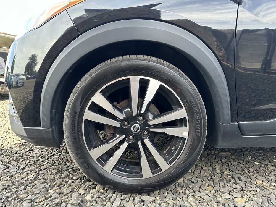 Передне ліве крило б/у оригінал Nissan Kicks 2018-2024 Ніссан Кікс