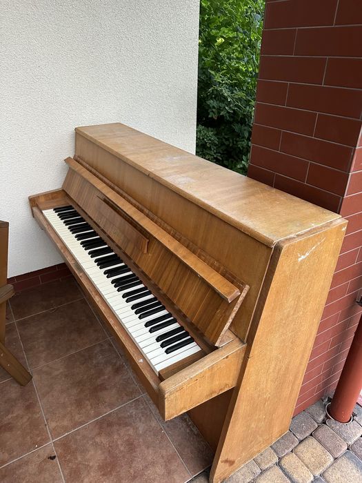 Pianino marki LEGNICA