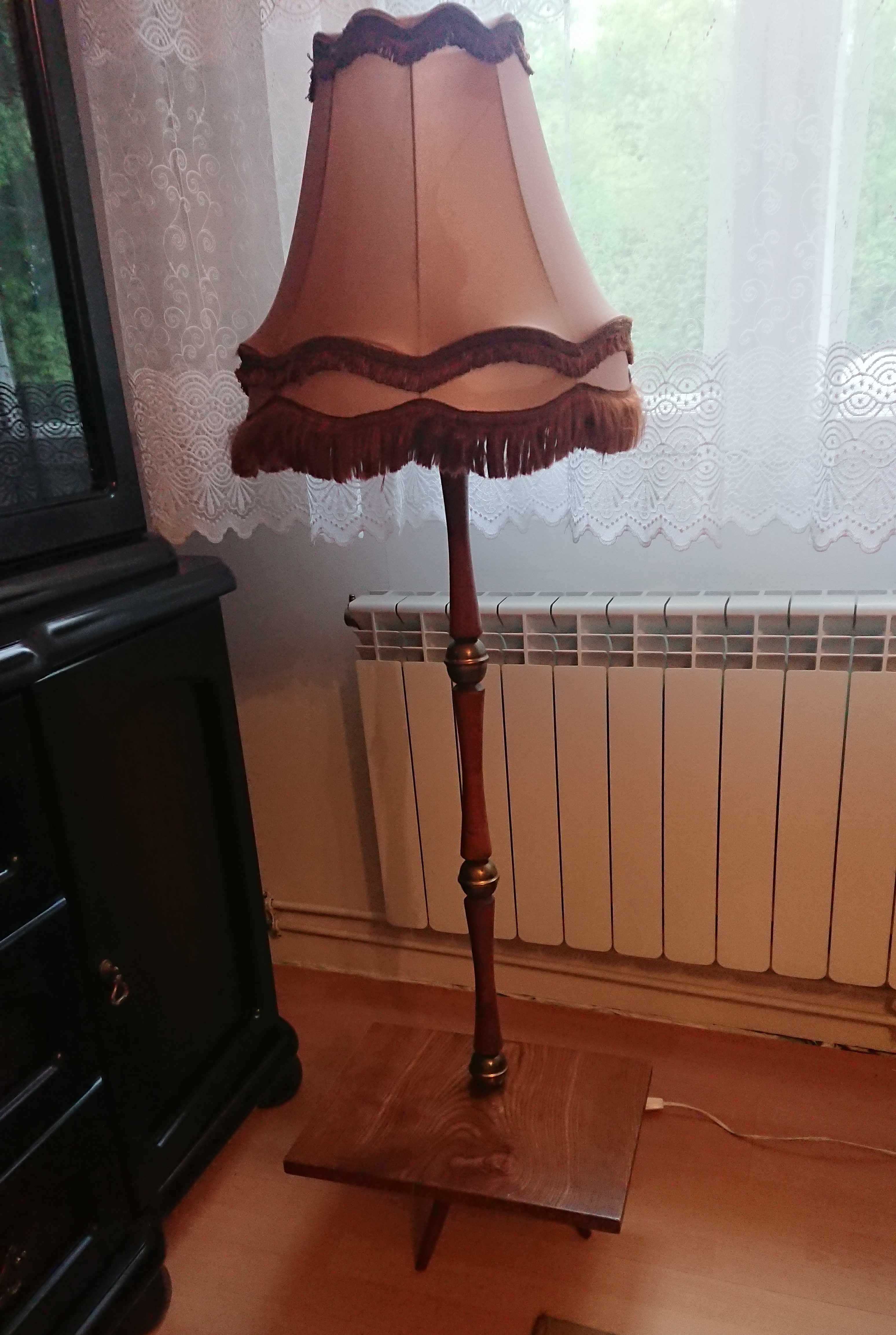Lampa stojąca z abażurem klasyczna stylowa