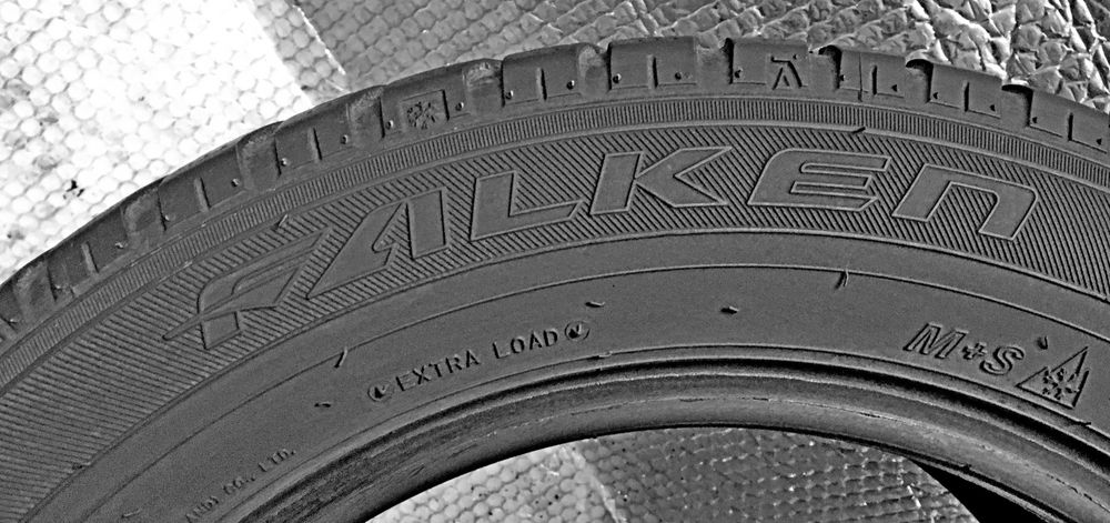 Шини Б/в 185.60.15 комплект Falken
