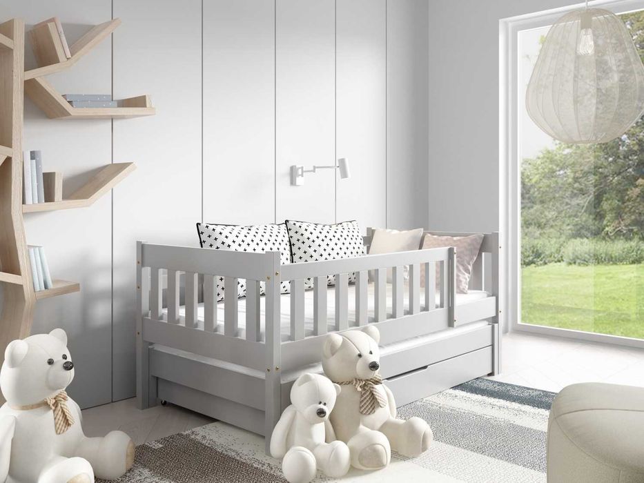 Łóżko podwójne POLA 2 + materace piankowe - drewno sosnowe