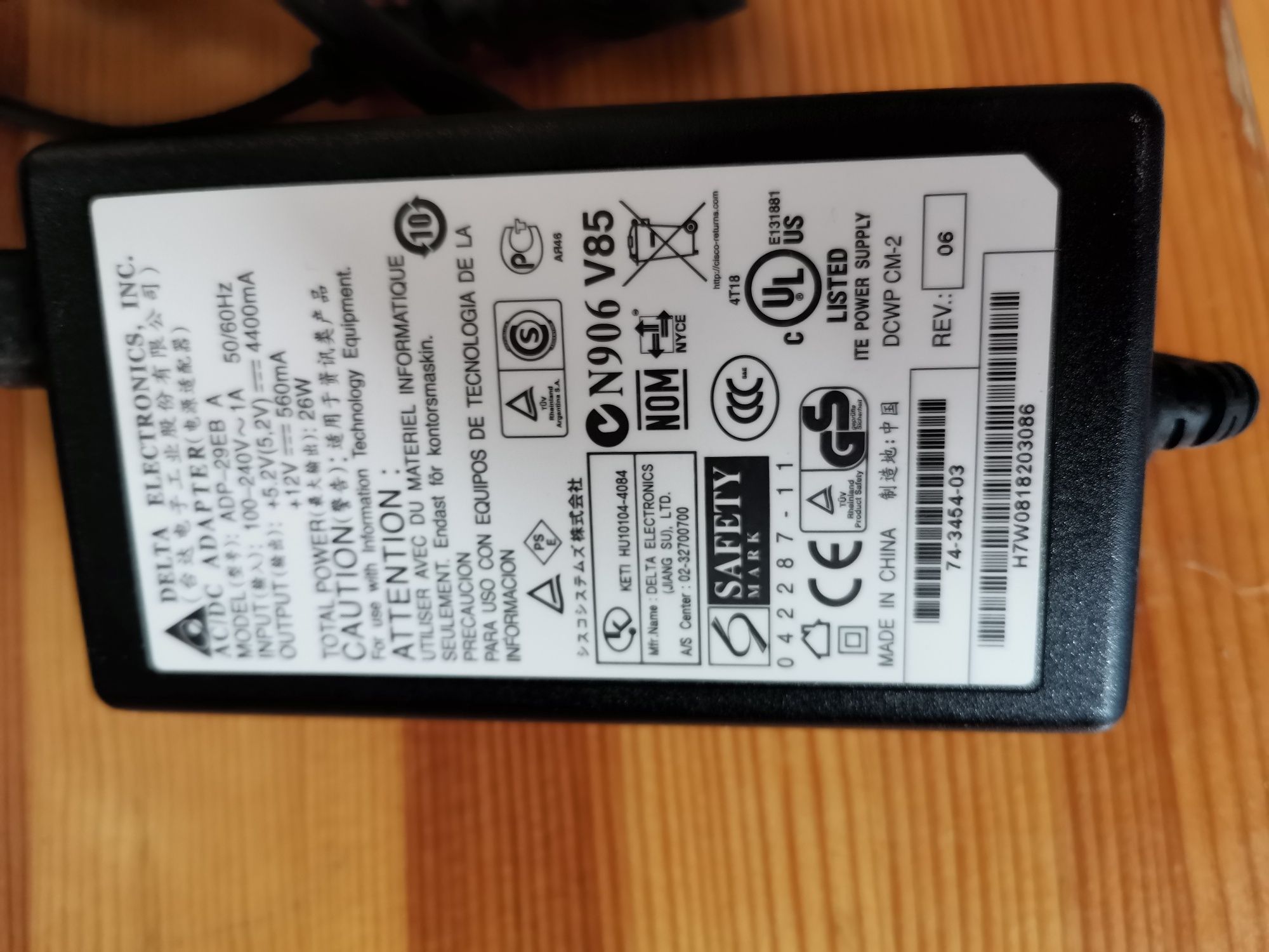 Блок питания 12v 560mA для коммутатора Cisco.  ADP-29EB A