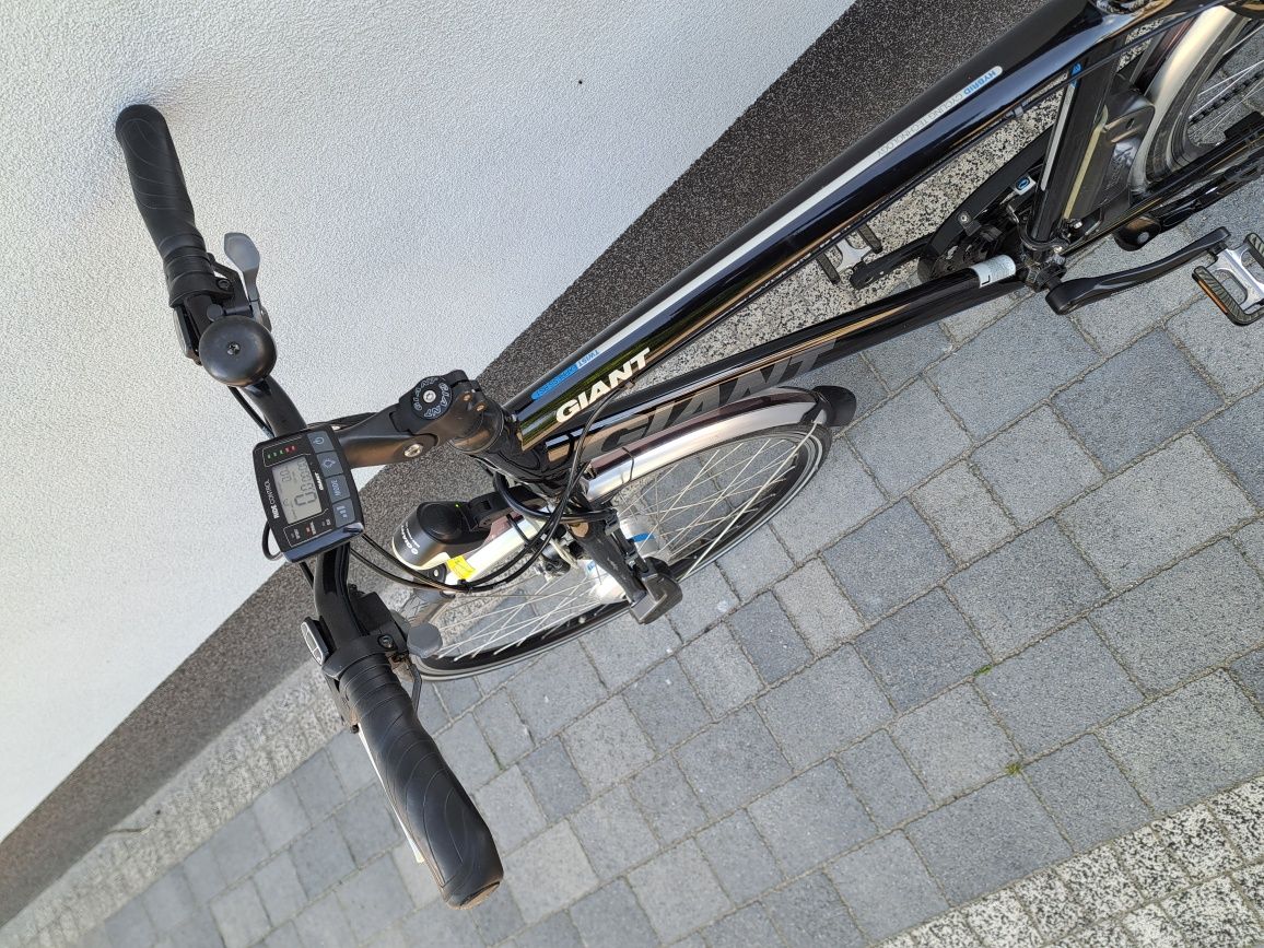 JAK NOWY Rower Elektryczny GIANT TWIST RS trekking Gazelle Deore 3x8 L