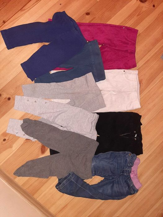 Ubranka dziewczęce 86-92 sukienki