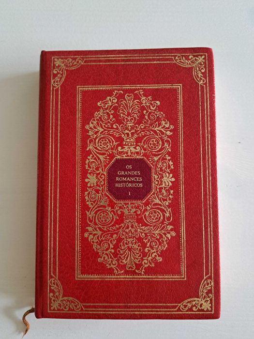 Coleção Completa – Os Grandes Romances Históricos (42 Volumes)