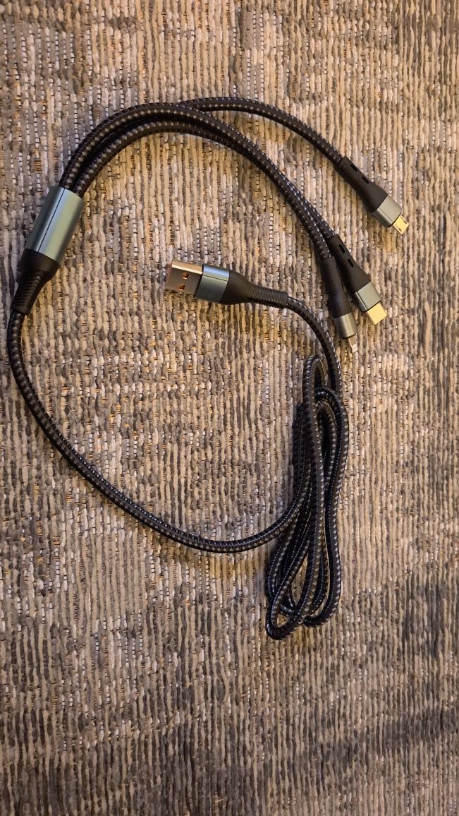 Cabos USB C +  lightning