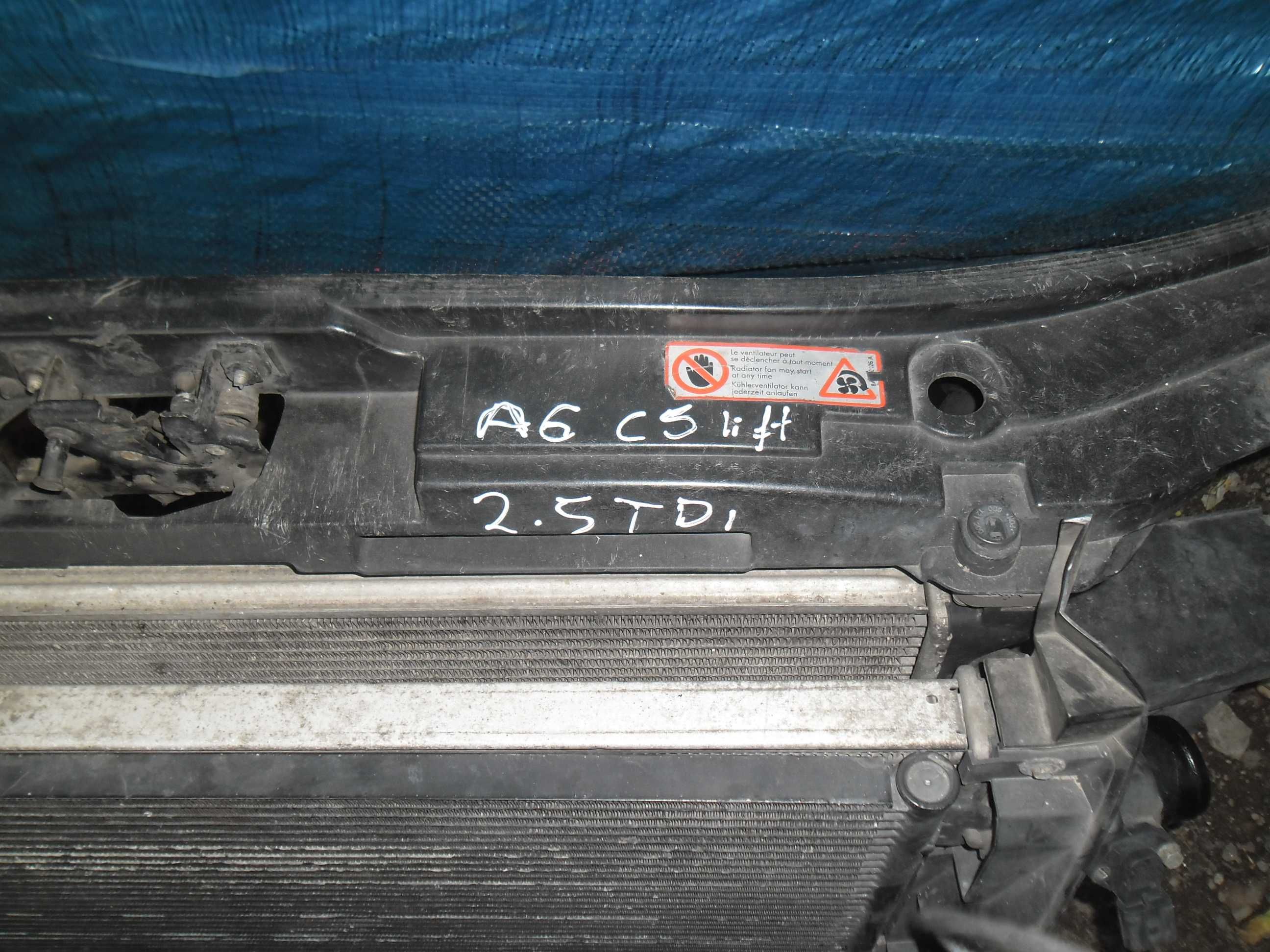 Pas przedni chłodnice Audi a6 c5 2.5