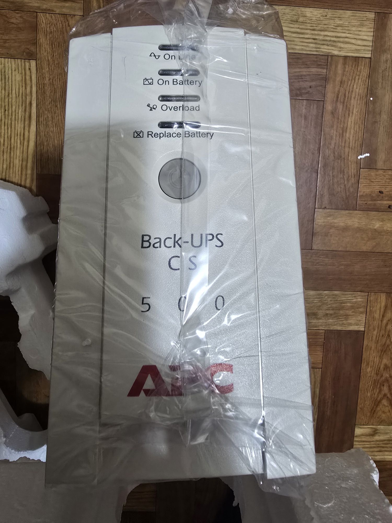 Блок безперебойного питания APC 500  УПС