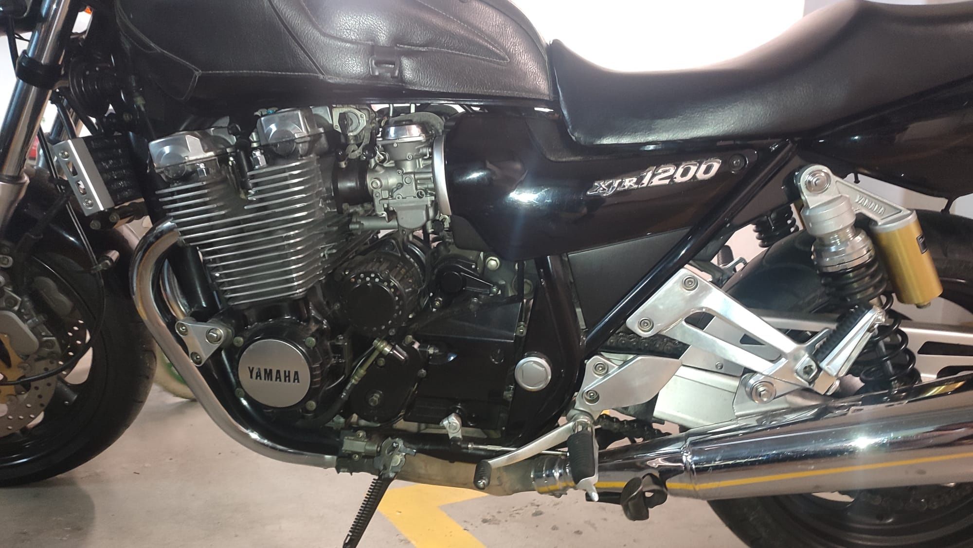 Venda moto Yamaha xjr 1200