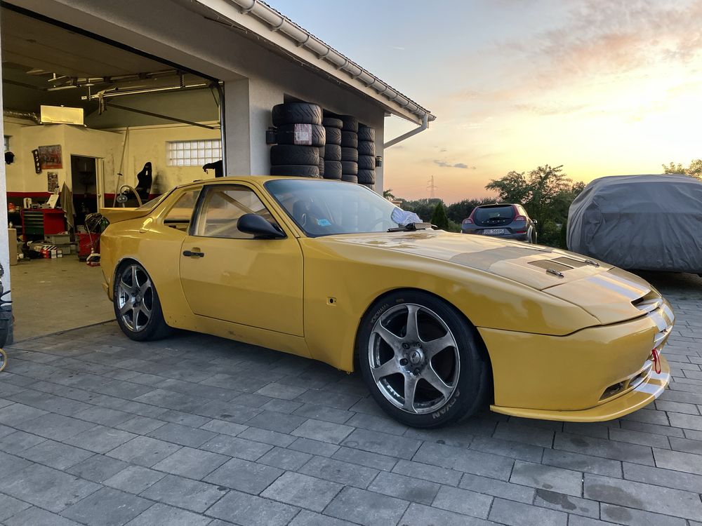 Potsche 944 Turbo S wyscigówka auto na tor trackday kjs