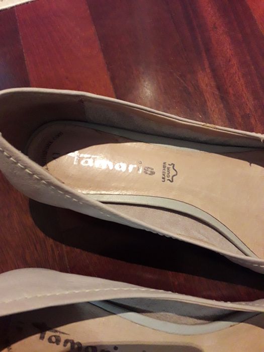 Sapatos em pele Tamaris