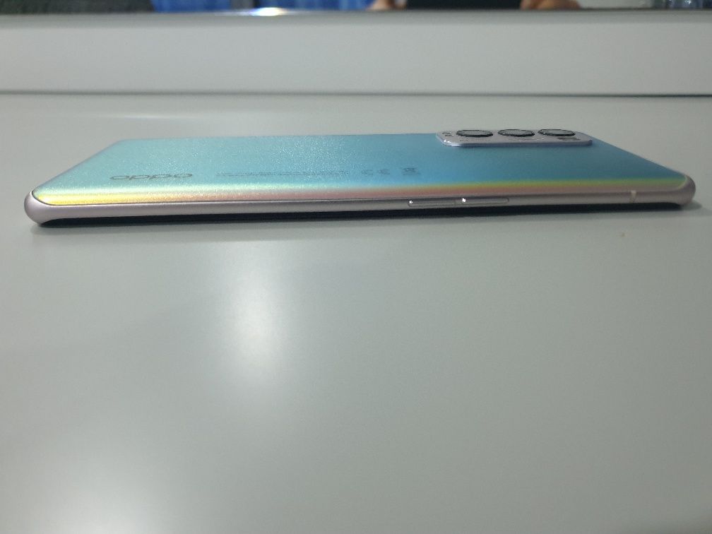 Oppo find X3 neo
