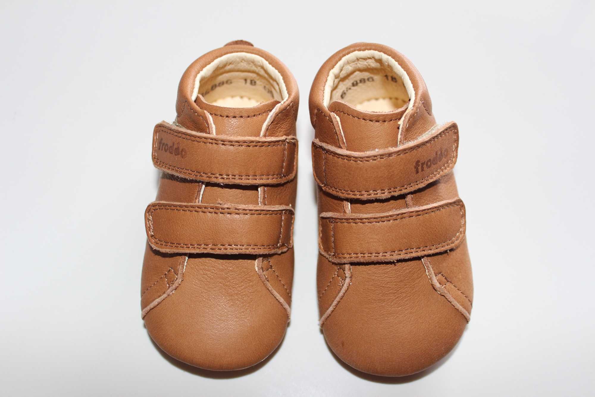 Botas Prewalkers marca Froddo Barefoot Cor Camel - Madali Baby Store