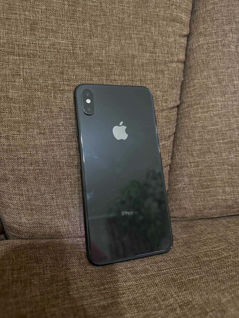 Iphone XS MAX, ідеальний стан, 88% - АКБ, 64 GB / Neverlock