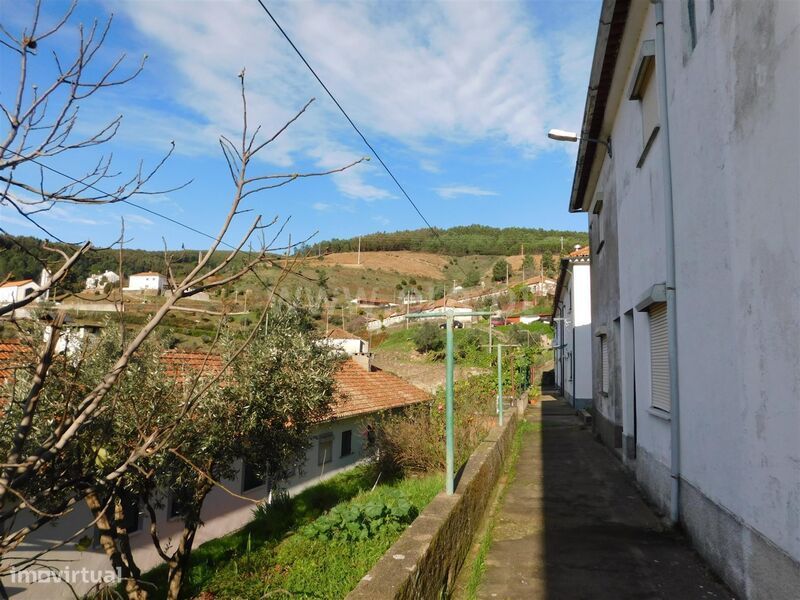Moradia em Banda T3 / Covilhã, Barroca Grande