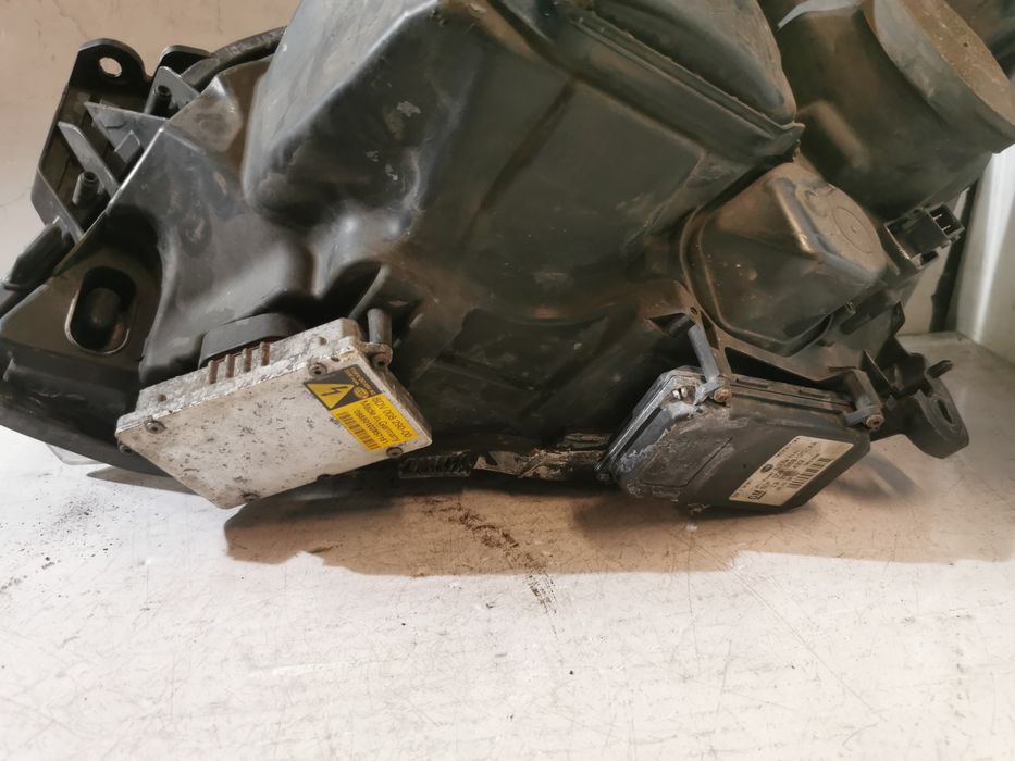 Stan BDB Lampa Bi Xenon Prawa Prawy Przód Opel Astra H III Europa