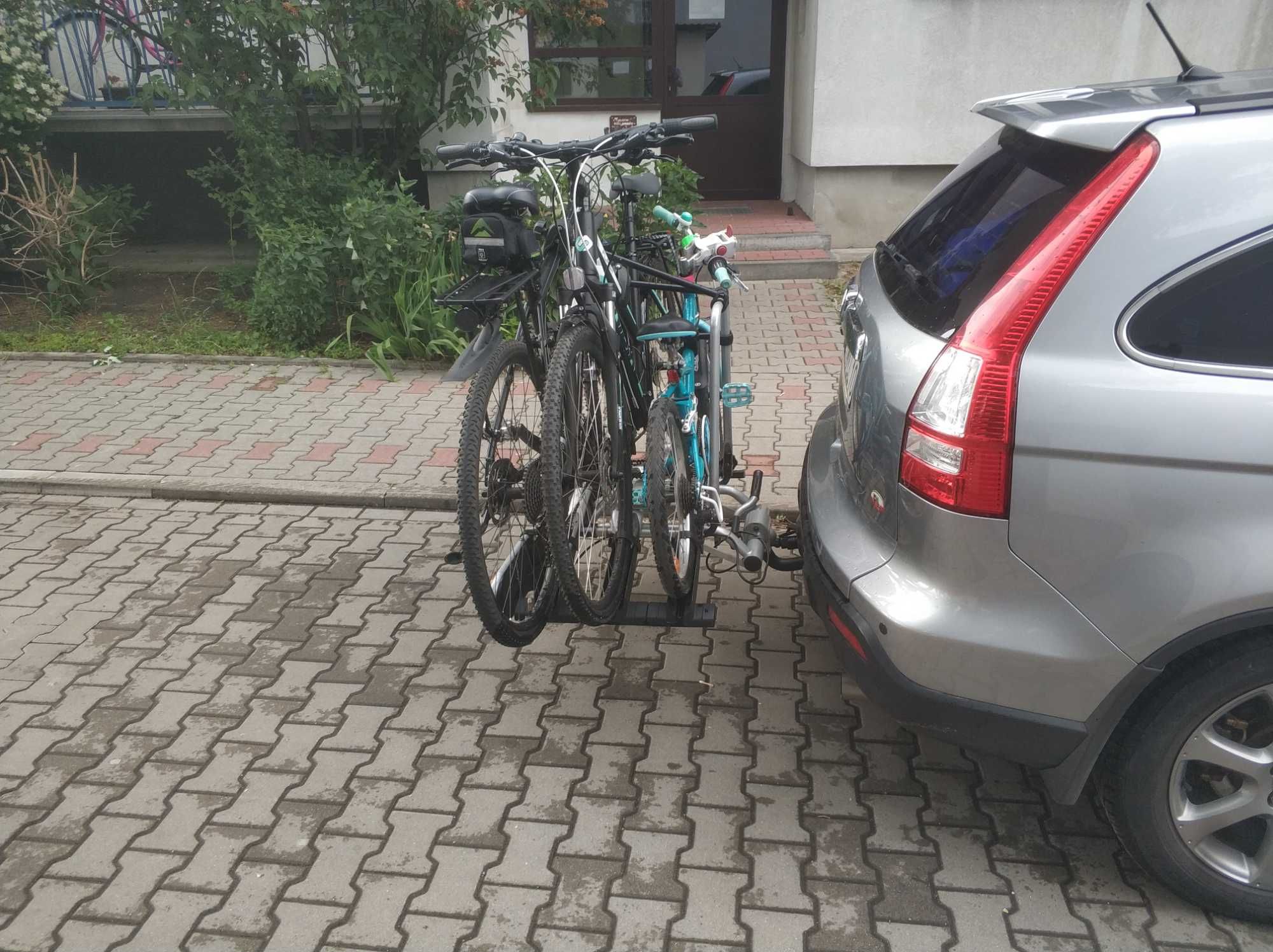 Wynajmę bagażnik na 4 lub 3 rowery Thule 929 na hak.