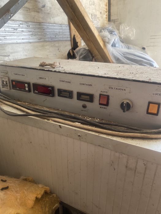 Инкубатор страусиный