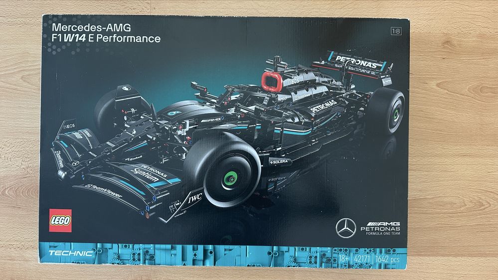 LEGO Technic Mercedes-AMG F1 W14 E Performance