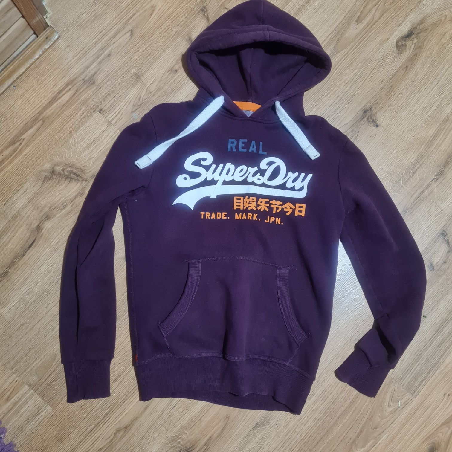 Superdry bluza kangurka XS S bordowa z kapturem super dry