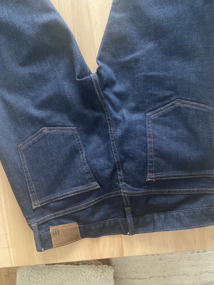 Джинси Gap slim fit 31/34, темно-сині