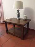 Mesa de sala em madeira