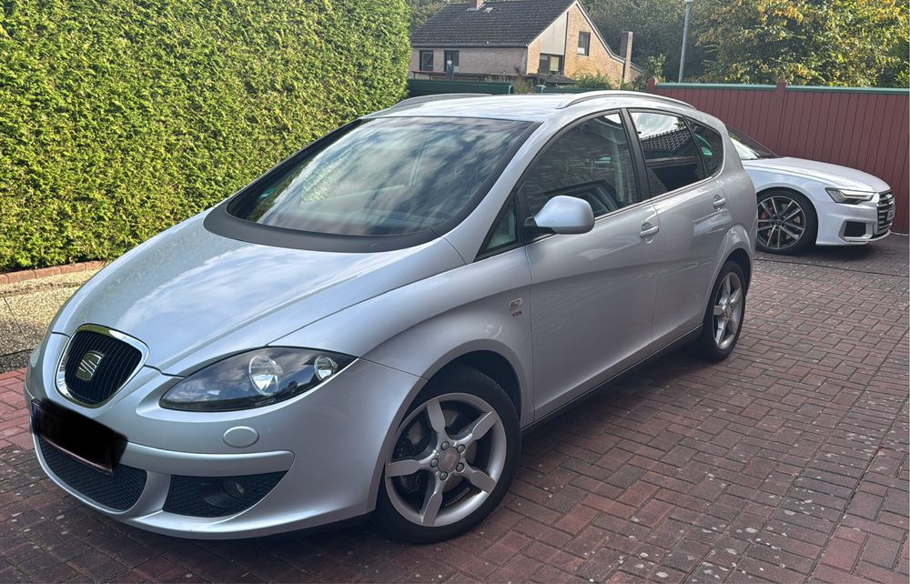 Seat Altea XL Продаю свіжопригнаний автомобіль для Військових