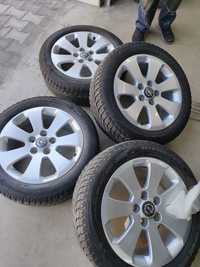 215/55/r17 Шини Goodyear Ultragrip Ice 2 98t