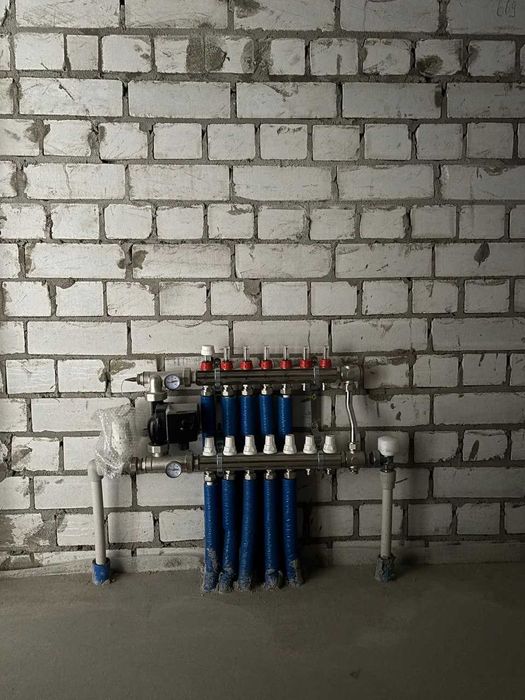 Продаж 1кім квартири у новобудові з чорновим ремонтом - Ріхтера 40