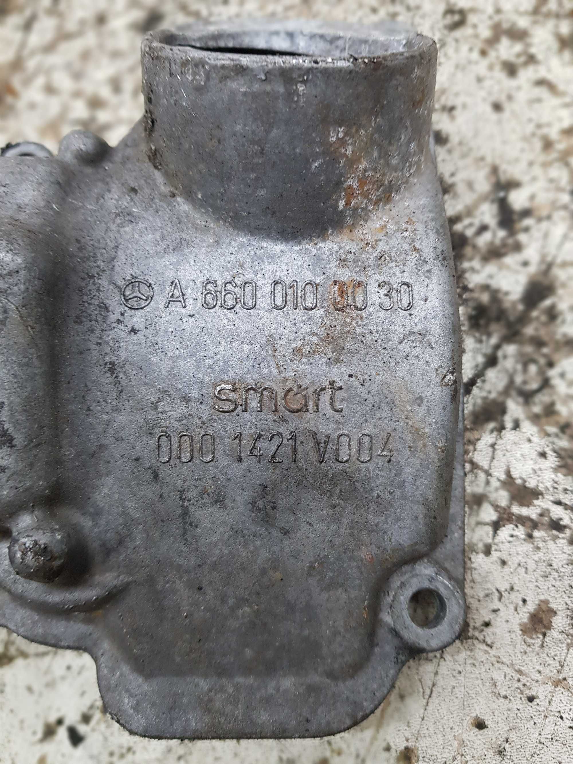 Smart ForTwo 0.8 800 CDI Pokrywa Zaworów