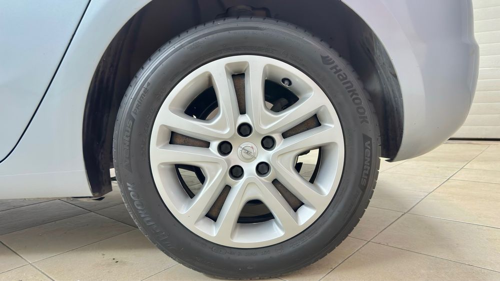 Opel Astra 1.6 CDTi Dynamic