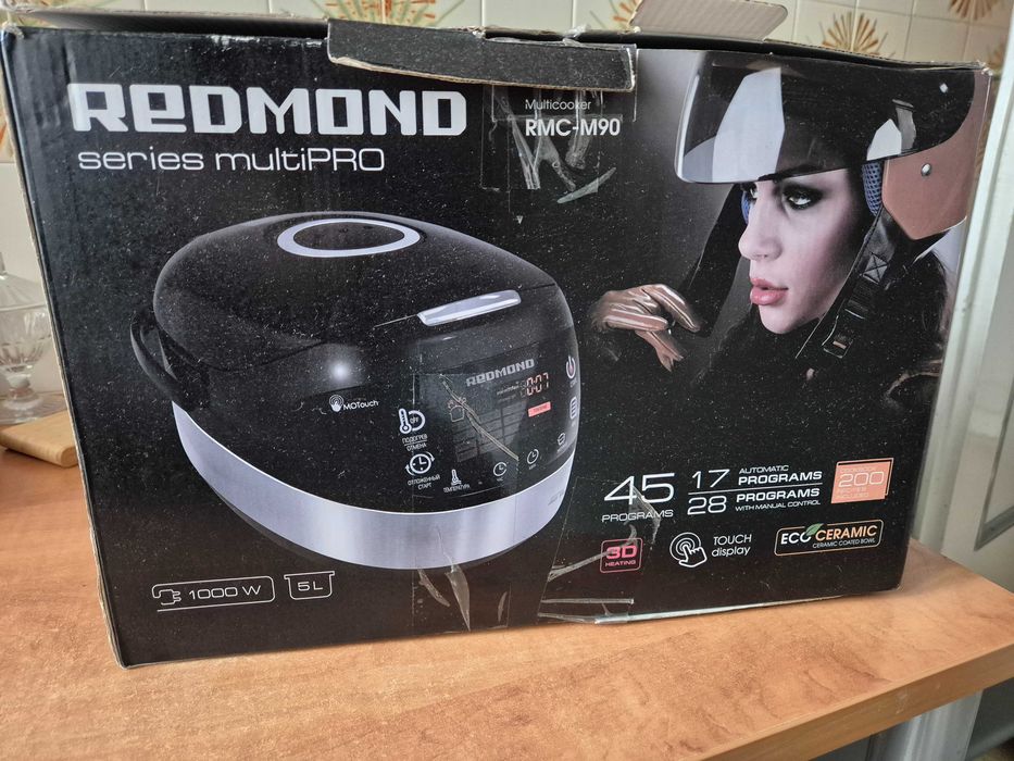 Multicooker Redmond RMC-M90