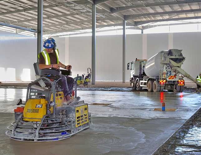 Tynki maszynowe gipsowe, cem-wap, ocieplenia Pianą PUR wełna Wieluń