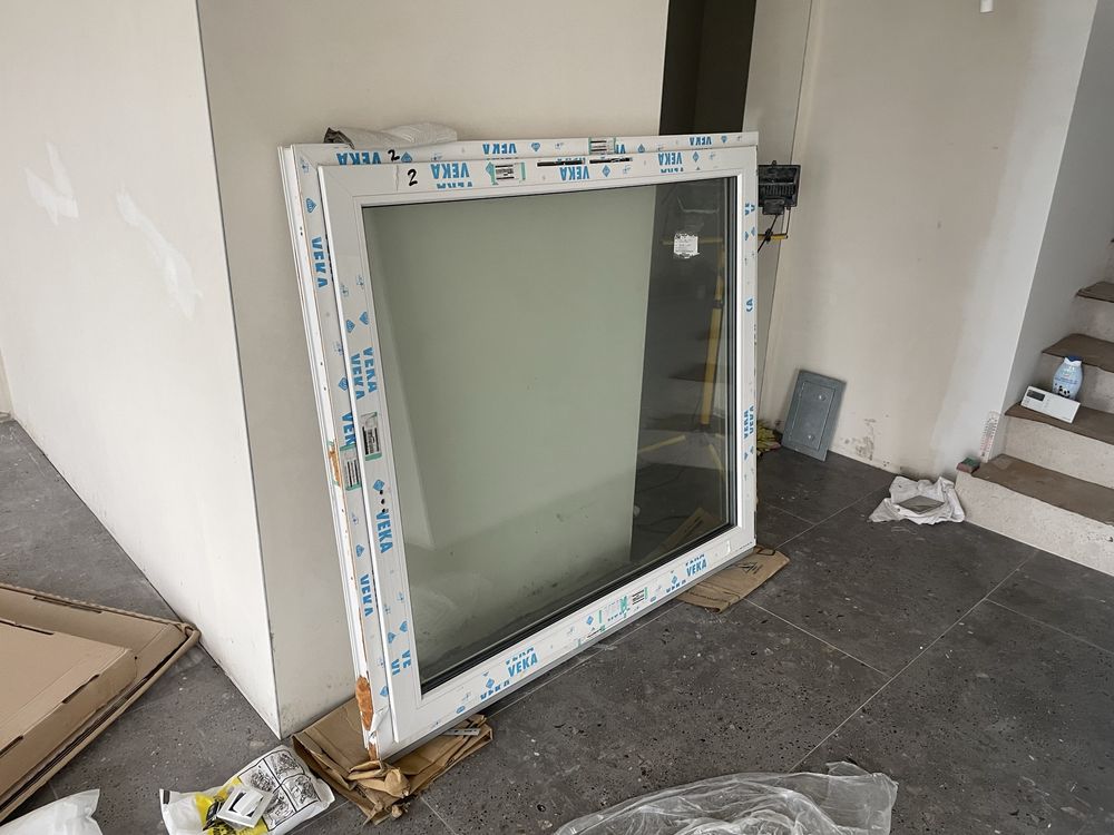 Okno Veka 135x148