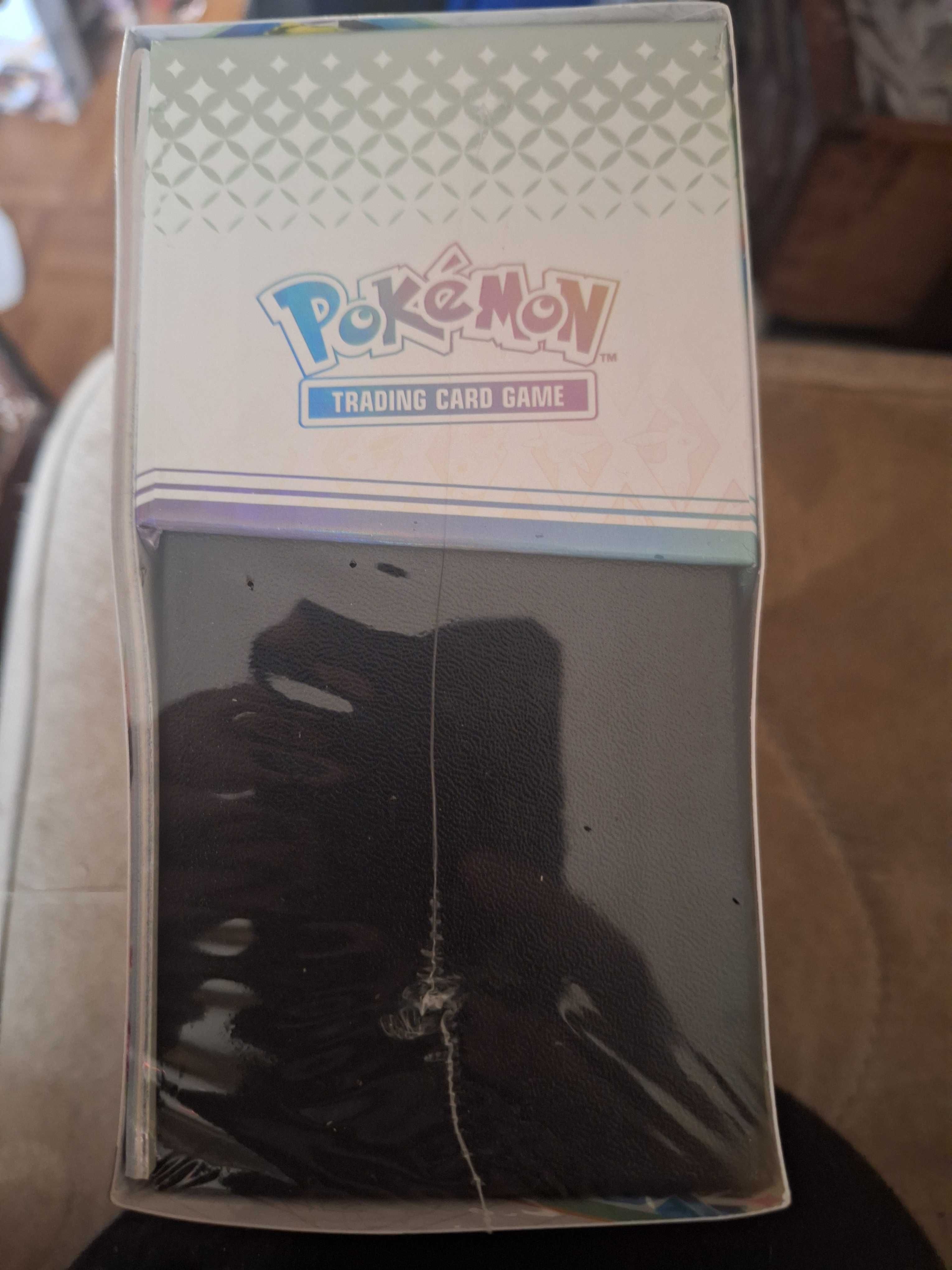 Pokemon scarlet e violet prismatic evolutions etb