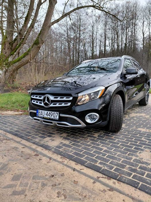Sprzedam Mercedesa GLA 250 ,2018r.