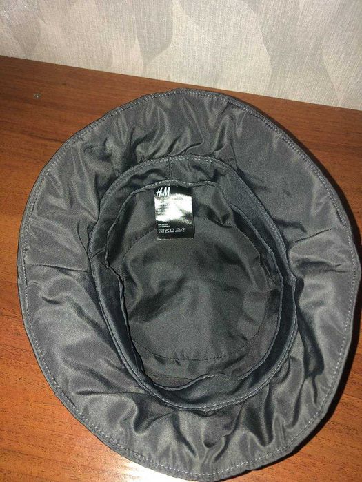 панама H&M серая