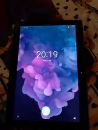 Планшет Lenovo TAB 4 TB-X304L 2/16GB