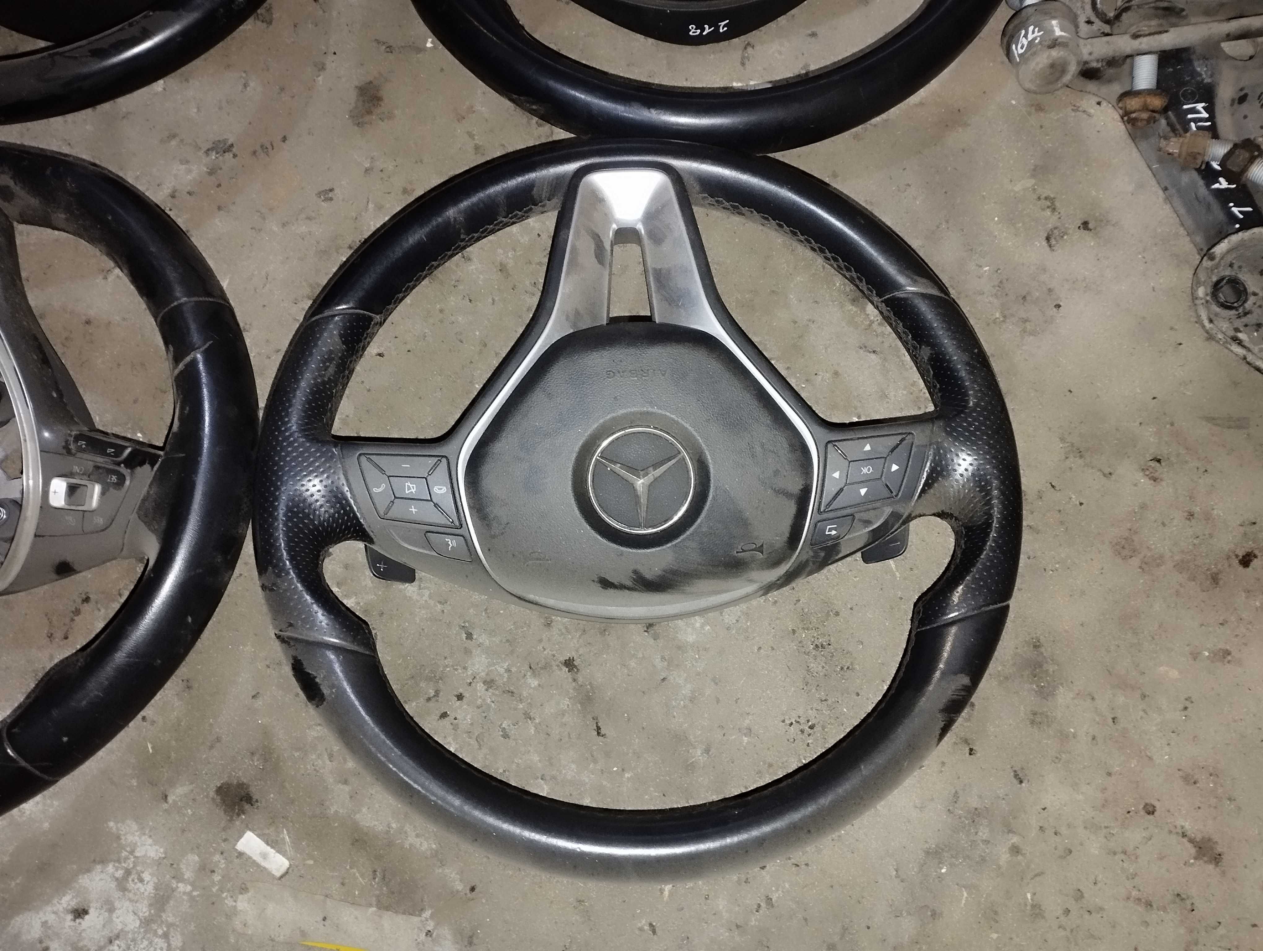 Руль Mercedes W221 W212 W213 w204 w205 w218 w207 W164 w220 w215 w203
